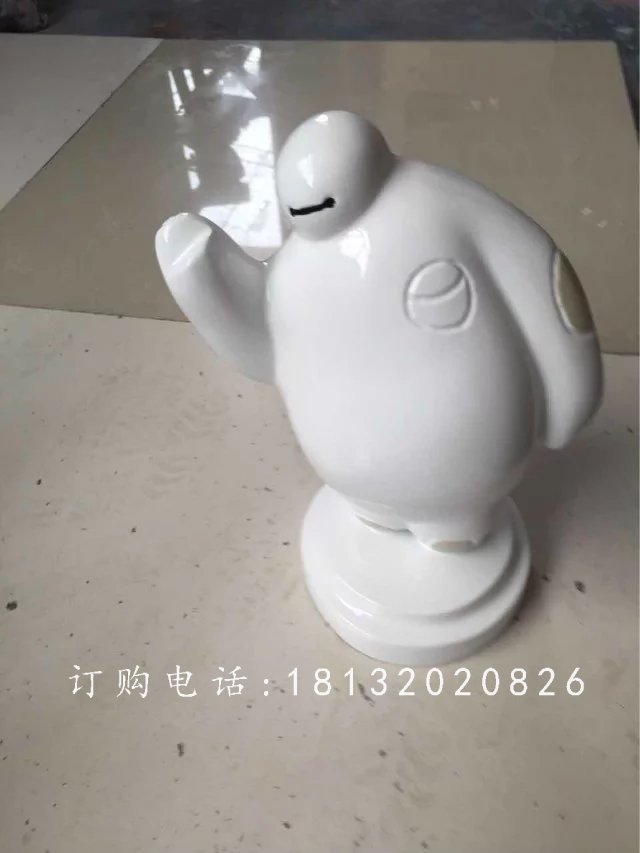 超能陸戰隊大白辦玻璃鋼卡通雕塑 (1)