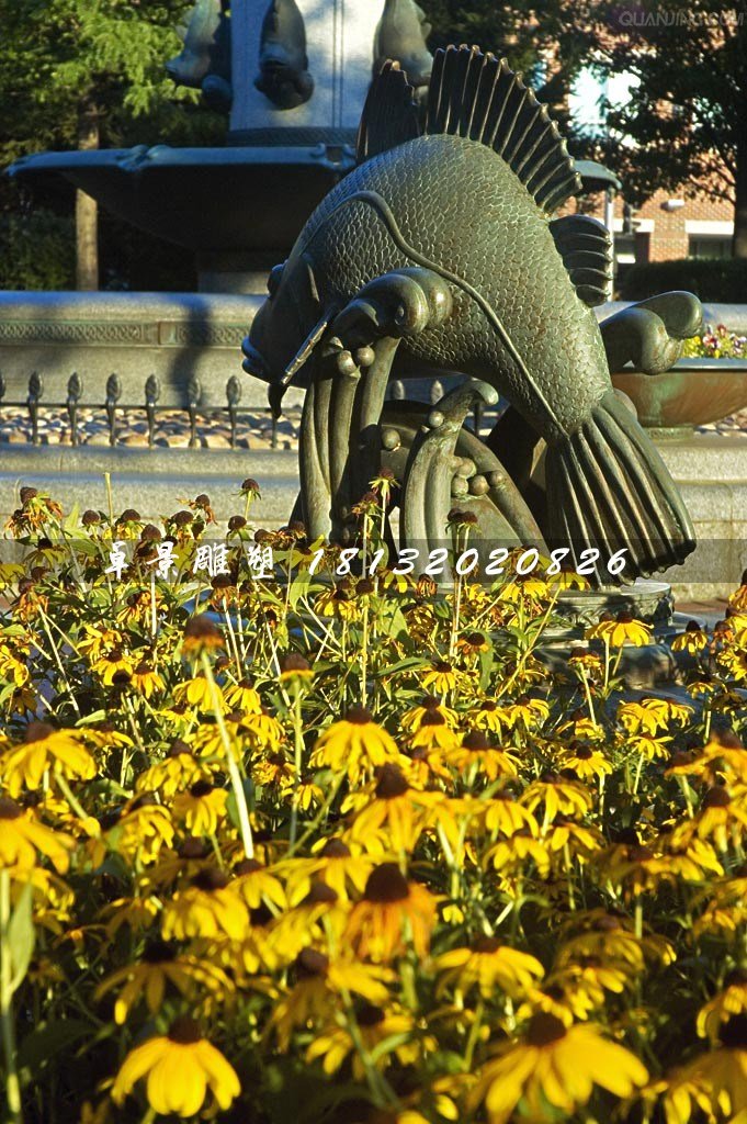 水中魚(yú)銅雕，廣場(chǎng)銅魚(yú)雕塑