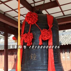 鐘雕塑，廣場銅鐘雕塑