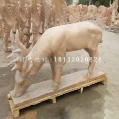 小鹿吃草石雕，晚霞紅動物雕塑