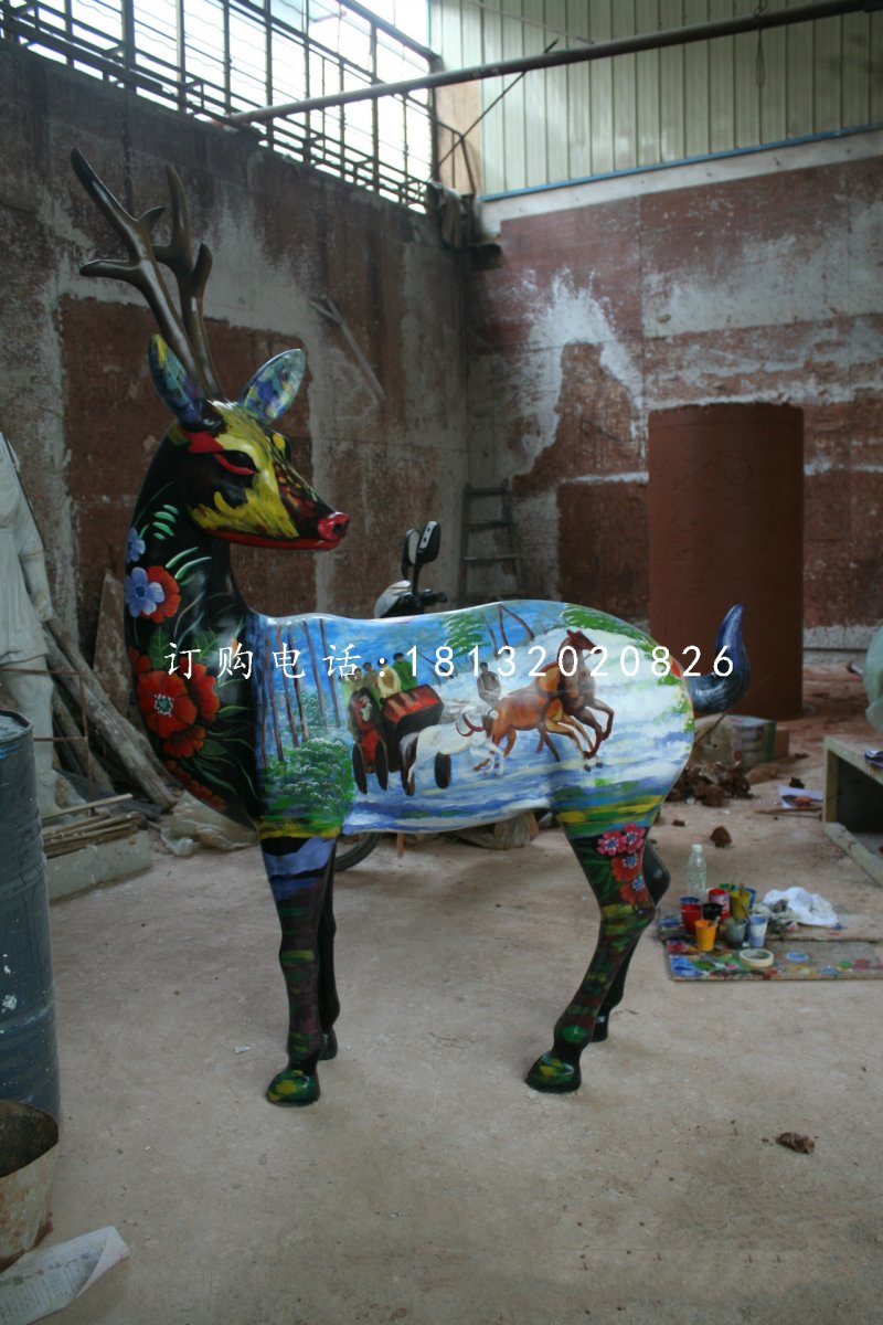 小鹿雕塑，玻璃鋼彩繪
