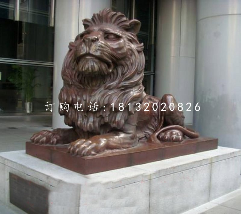 趴著的西洋獅銅雕，銅獅子