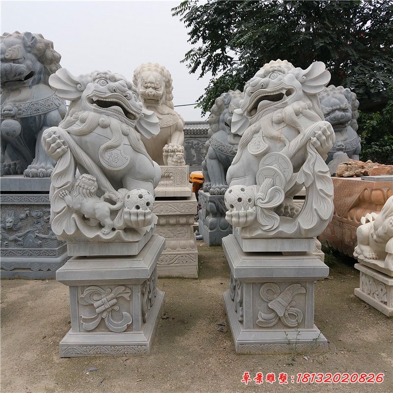 直發獅子石雕[1]