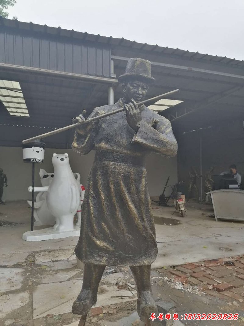 少數民族吹笛人物銅雕