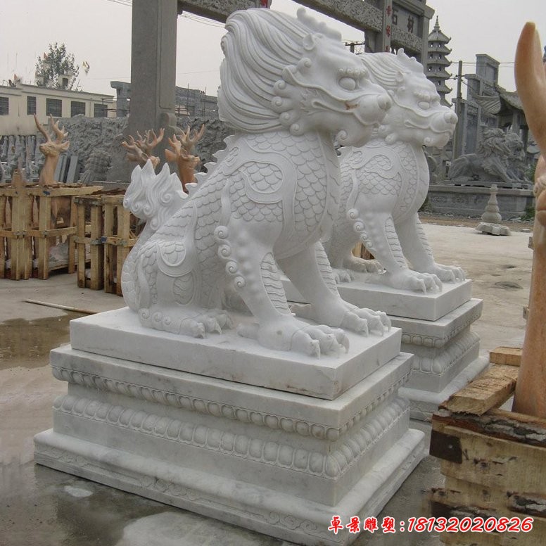 漢白玉招財鎮宅麒麟雕塑