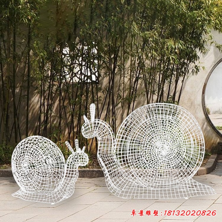 不銹鋼鏤空母子蝸牛雕塑 