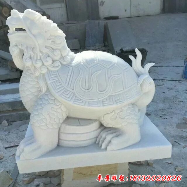 石雕龍龜?shù)袼? />因此，精美的石雕龍龜給我們帶來了一次令人驚嘆的文化歷史之旅，讓我們把握機會，去欣賞深受文化饋贈的景觀，令自己的心情更加歡暢。<br><img src=