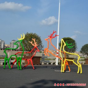 不銹鋼彩繪鹿雕塑