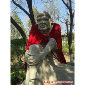 石頭達摩雕像