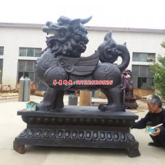 鎮(zhèn)宅銅麒麟