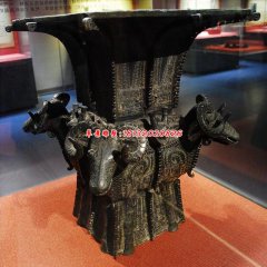 銅雕四羊方尊