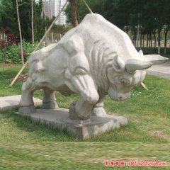 廣場大理石牛雕塑