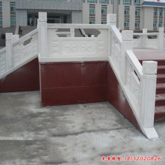 升旗臺(tái)攔桿