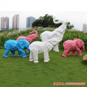 彩色大象雕塑