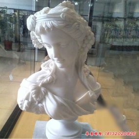 西方人頭像雕塑