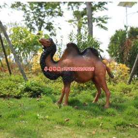 玻璃鋼駱駝雕塑